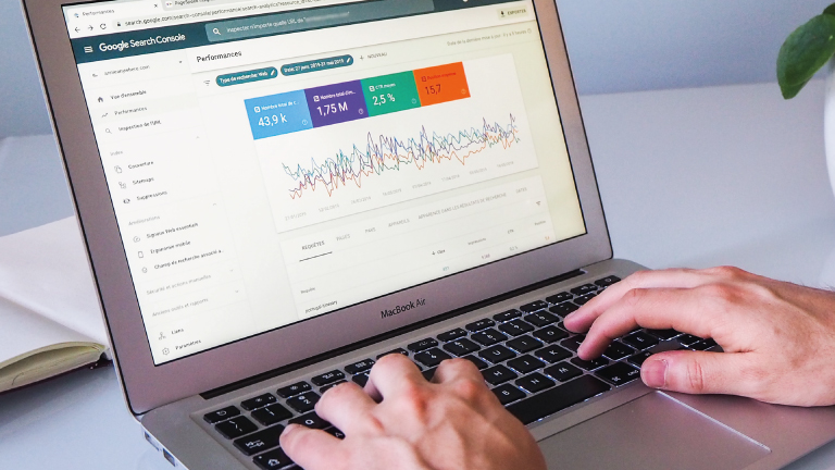 Cómo hacer más efectiva tu estrategia de SEO. ¡3 claves para lograrlo!